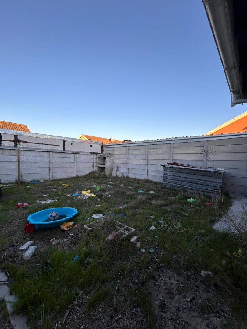 1 Bedroom Property for Sale in Pelican Park Western Cape
